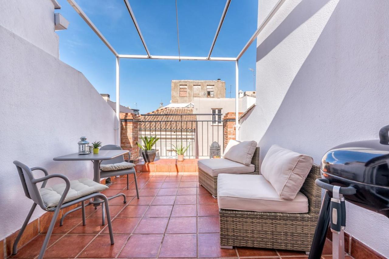 Tina Apartment In Malaga By Solaga Holiday Homes Esterno foto